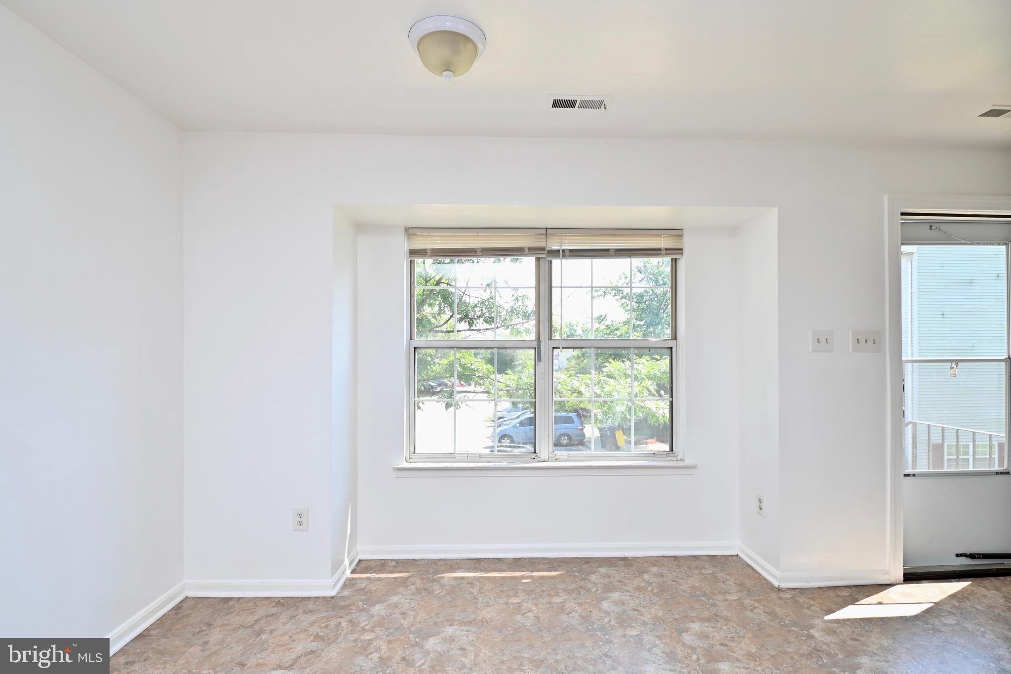 THE TOWNS AT WALKER MILL - Residential