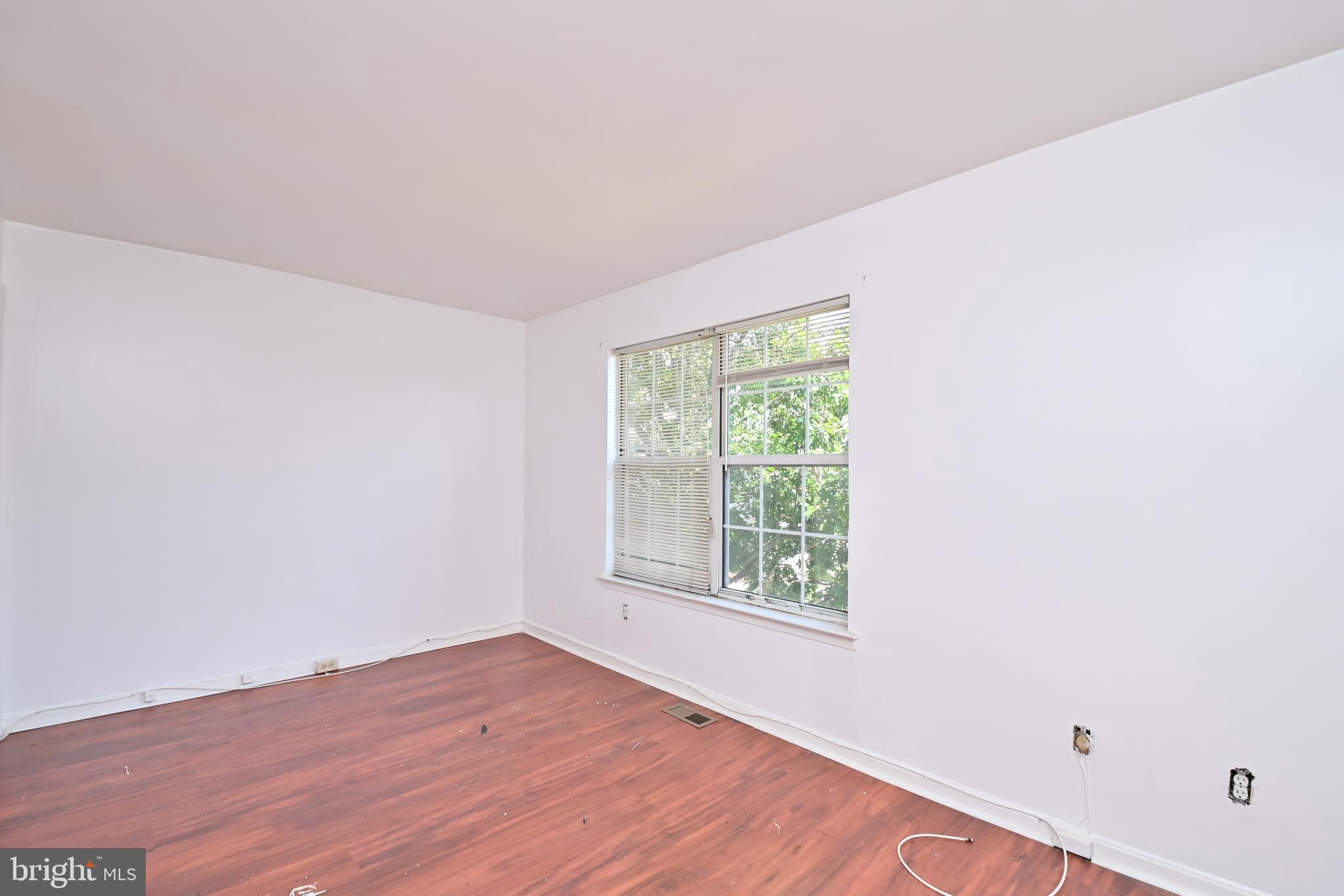 THE TOWNS AT WALKER MILL - Residential