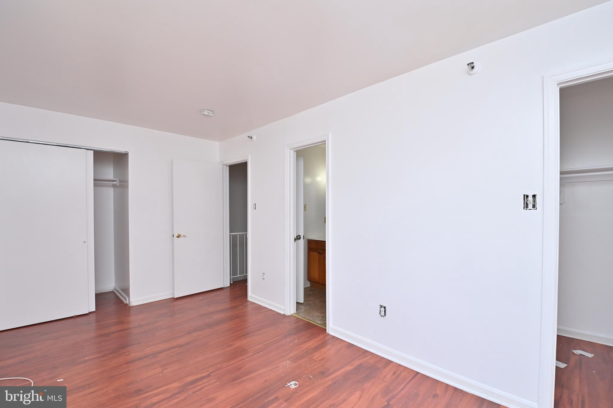 THE TOWNS AT WALKER MILL - Residential