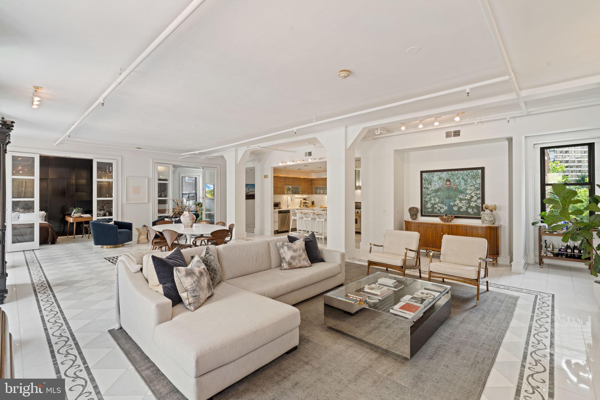 RITTENHOUSE SQUARE - Residential