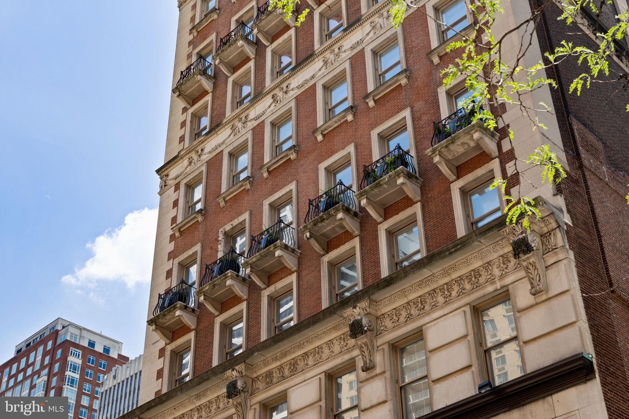 RITTENHOUSE SQUARE - Residential