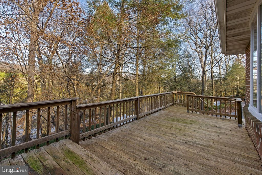 Photo of 10 Schoolhouse Road, Kirkwood, PA 17536 (MLS # PALA2044688)