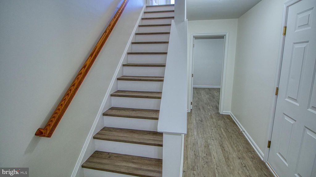 Photo of 120 KNOLLWOOD RD, MILLERSVILLE, PA 17551 (MLS # PALA2029212)