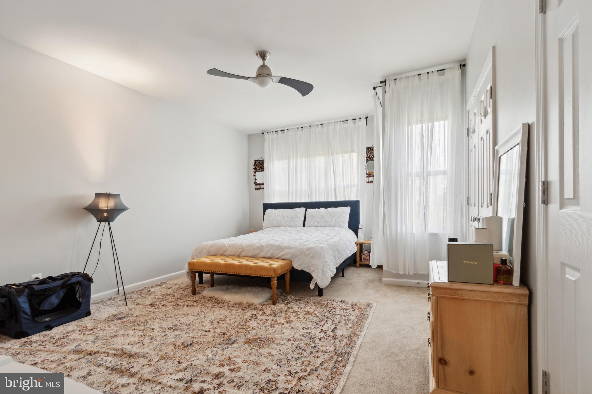 RIVER OAKS - Residential