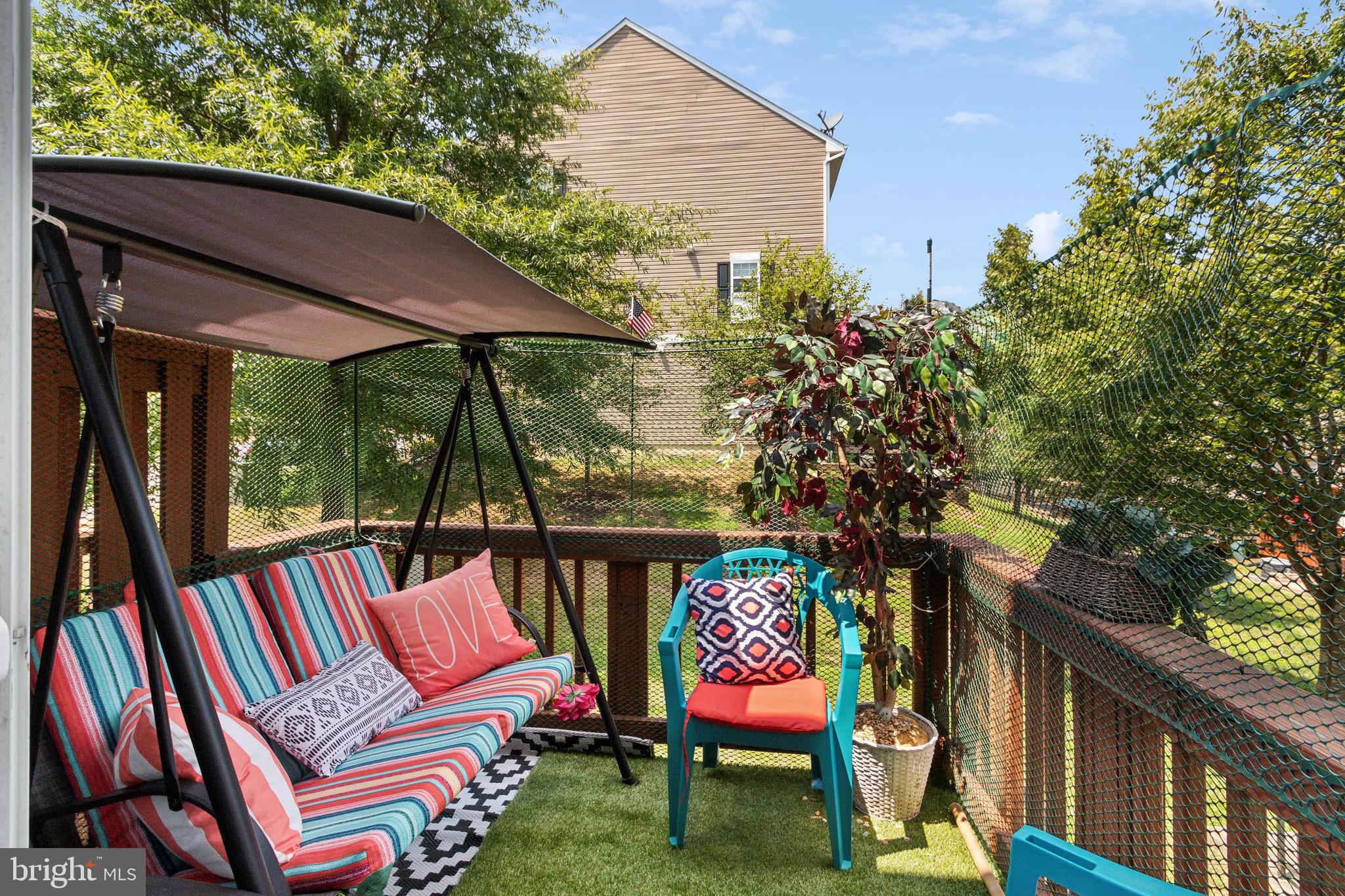 RIVER OAKS - Residential