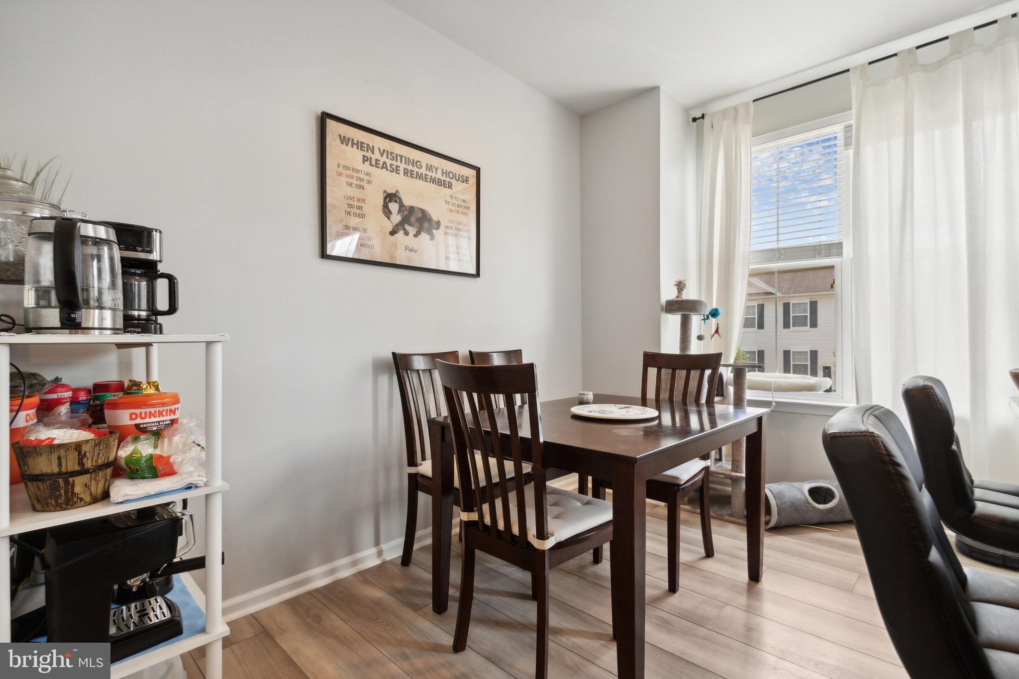 RIVER OAKS - Residential