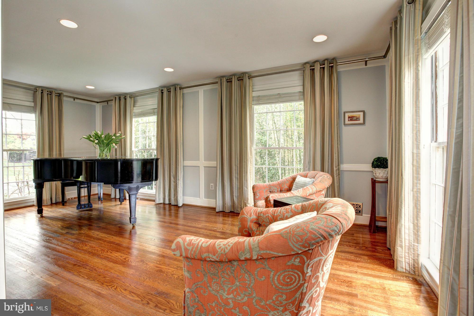 WESTWOOD - Residential