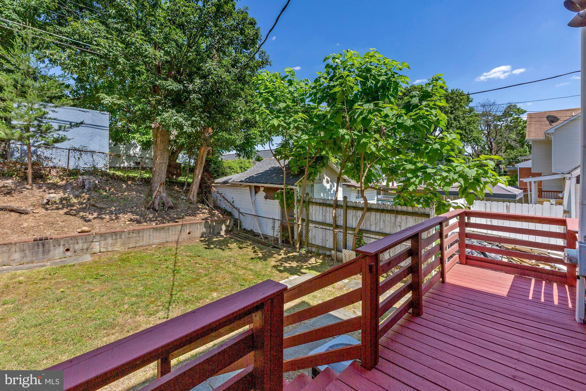 GREEN VALLEY - Residential Lease