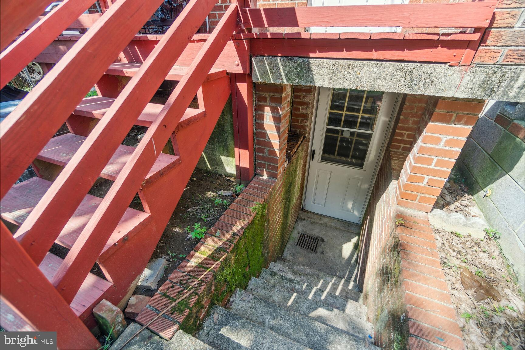 GREEN VALLEY - Residential Lease