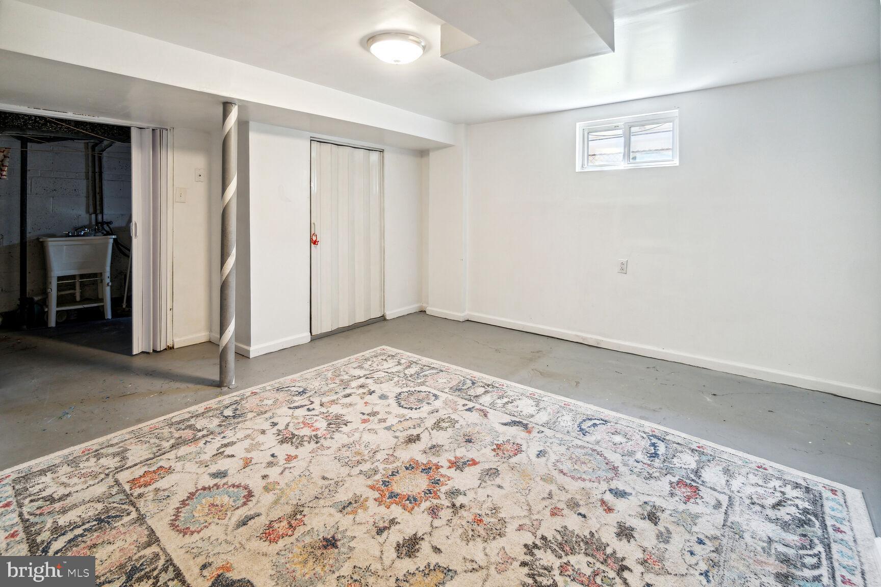 GREEN VALLEY - Residential Lease