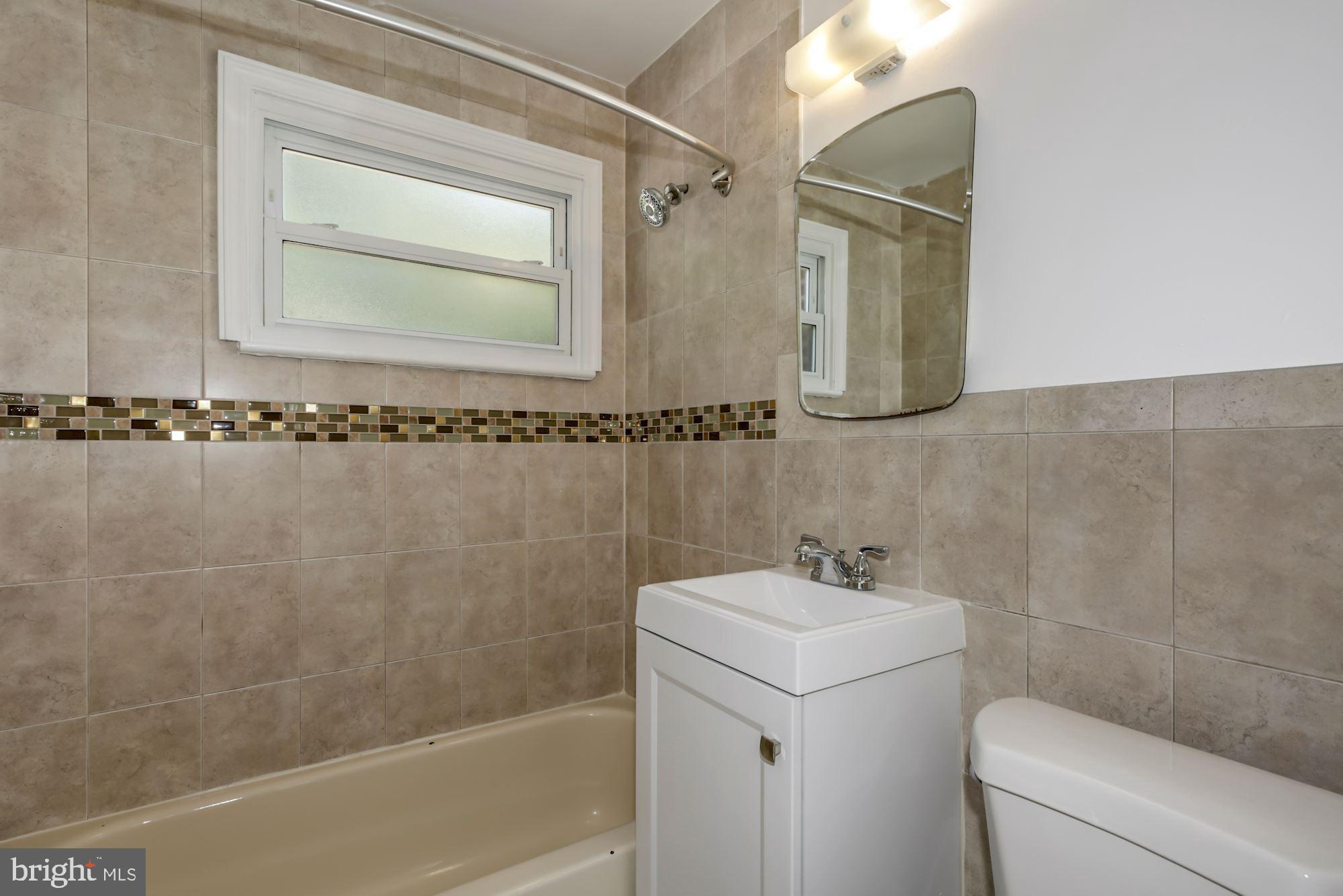 GREEN VALLEY - Residential Lease