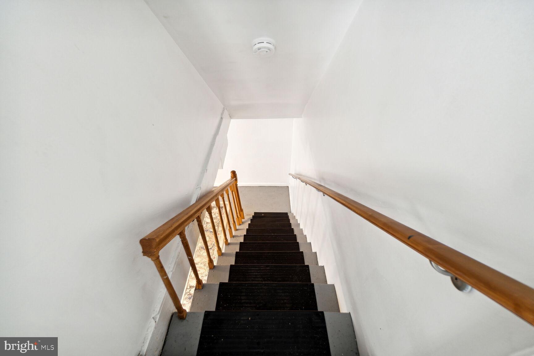 GREEN VALLEY - Residential Lease