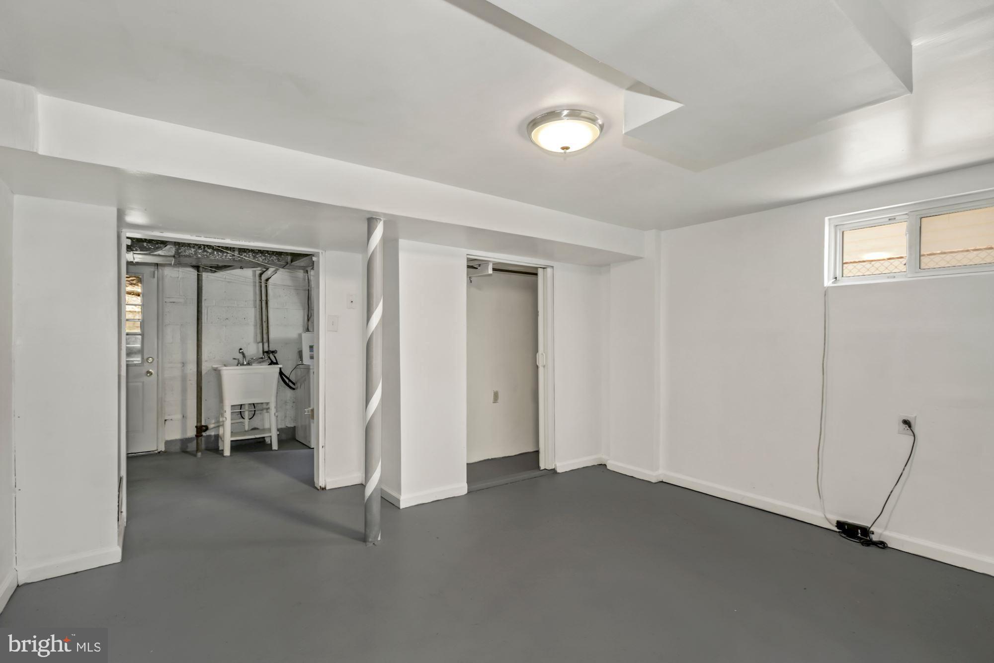 GREEN VALLEY - Residential Lease