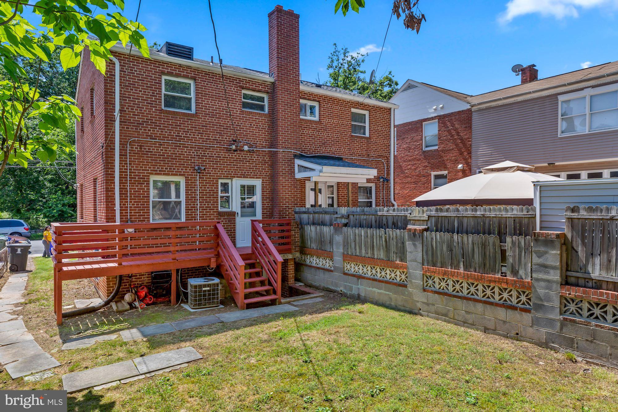 GREEN VALLEY - Residential Lease