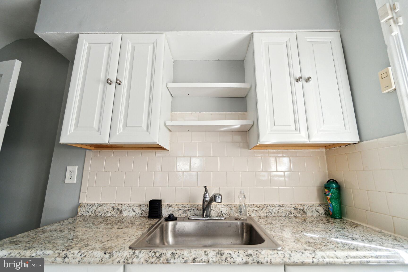 GREEN VALLEY - Residential Lease