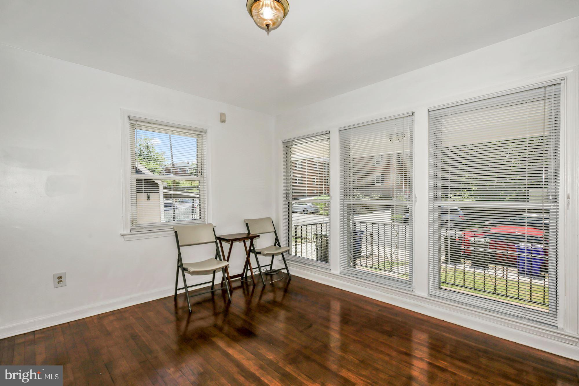 GREEN VALLEY - Residential Lease