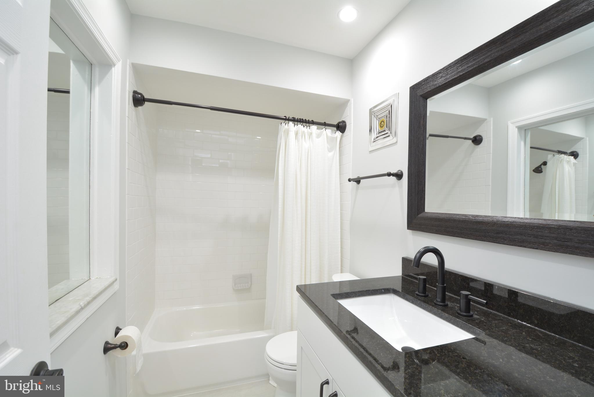 CARDINAL FOREST - Residential Lease