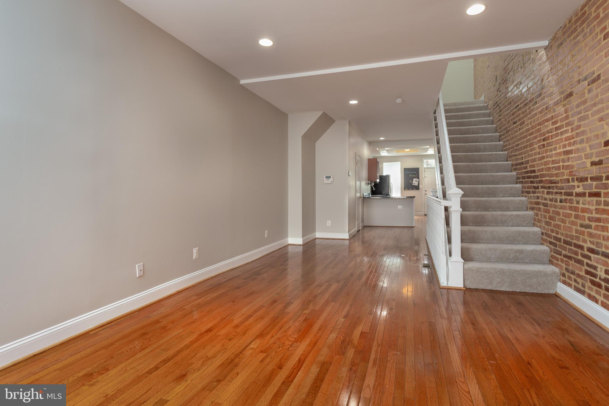 CHARLES VILLAGE - Residential