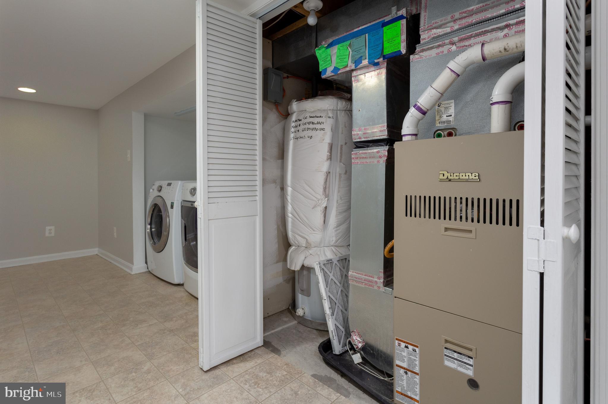 CHARLES VILLAGE - Residential