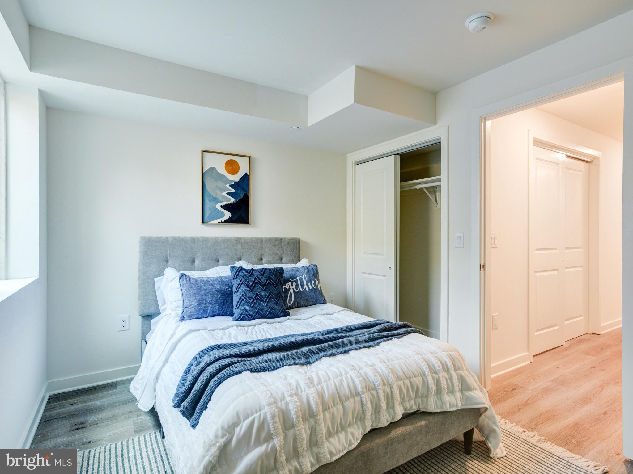 PORT RICHMOND - Residential