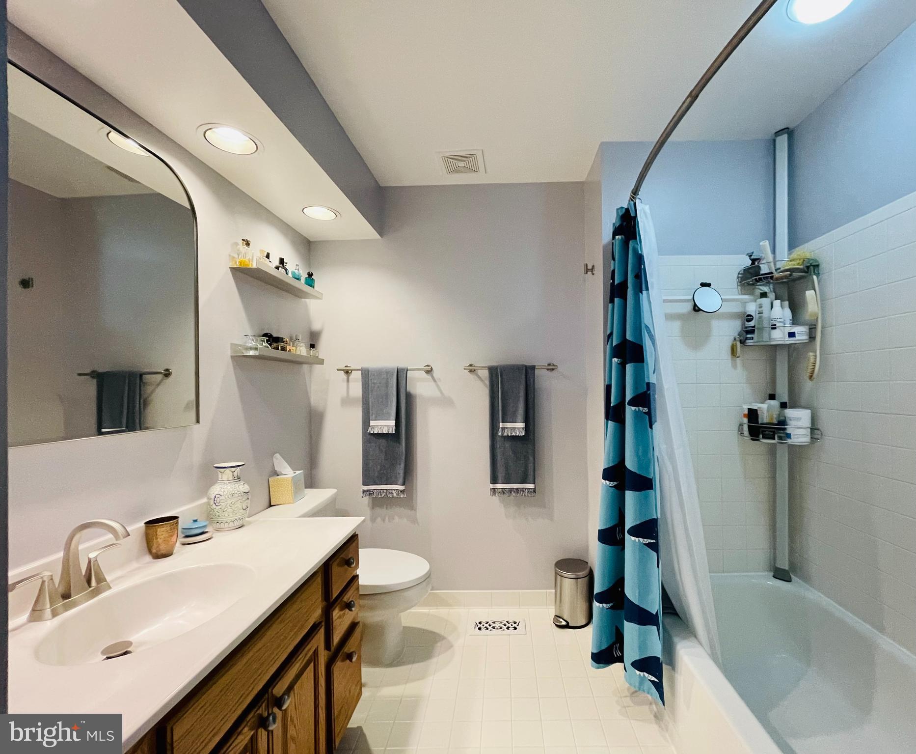 BALDWIN GROVE - Residential Lease