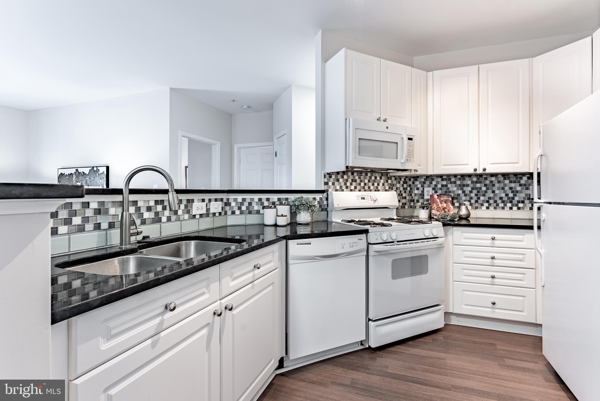 4200 MOZART BRIGADE LANE T