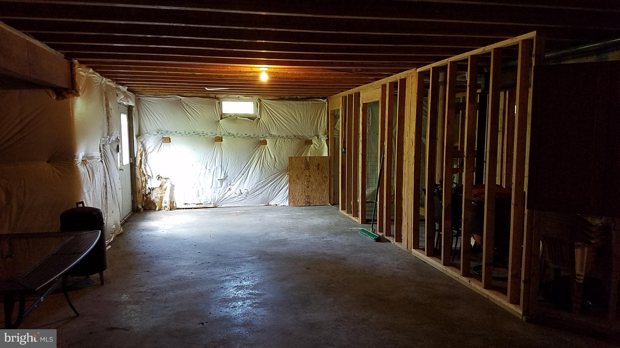 PEACH MANOR ESTATES - Residential