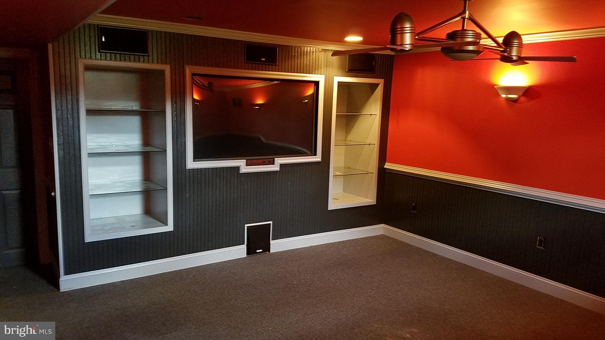 PEACH MANOR ESTATES - Residential