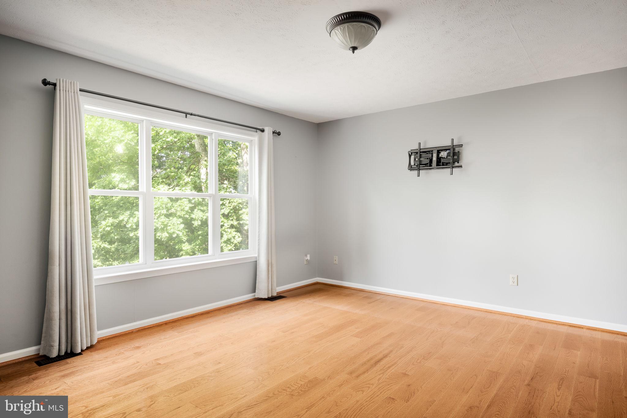 HIGH KNOB - Residential