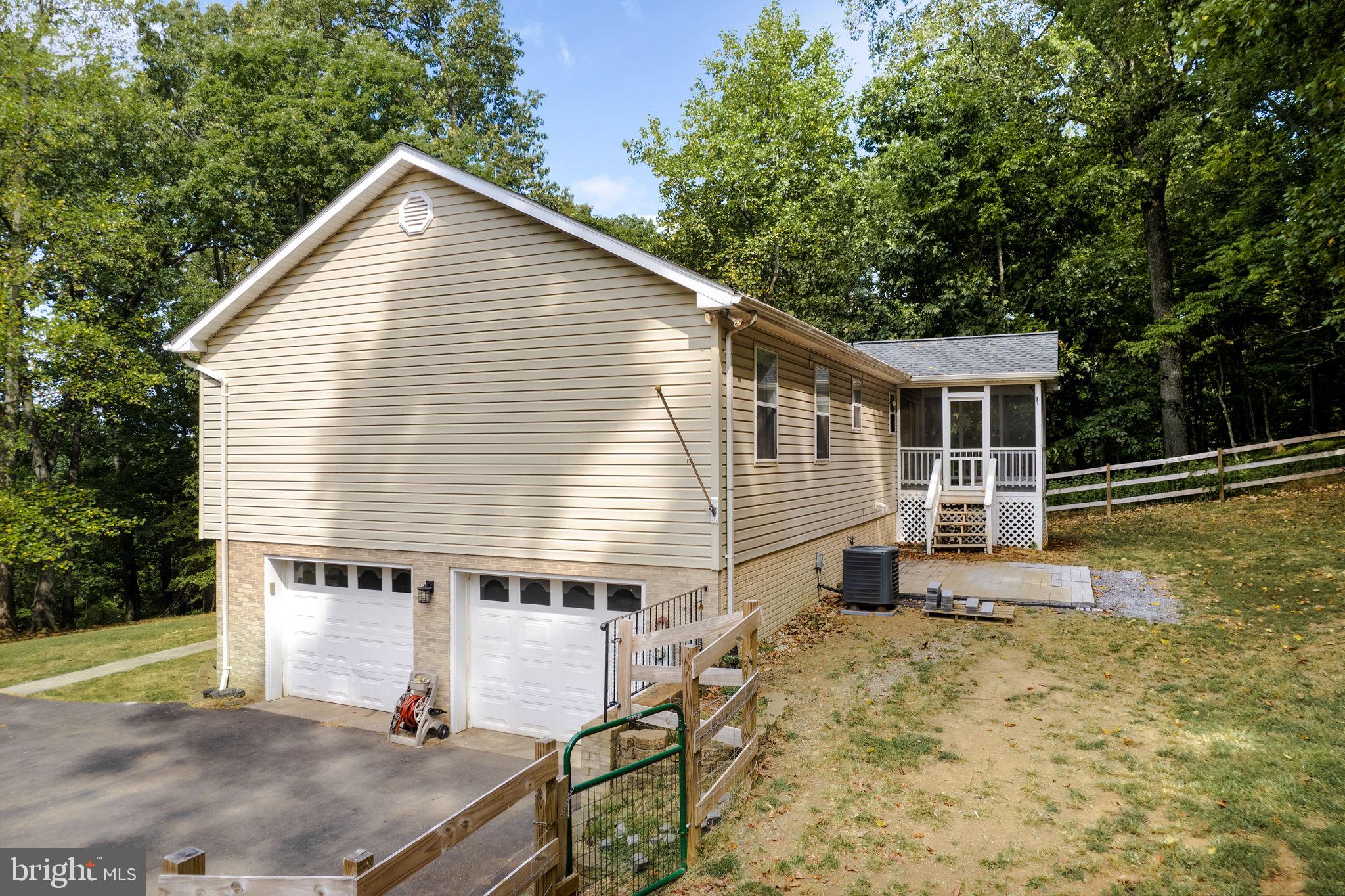 HIGH KNOB - Residential