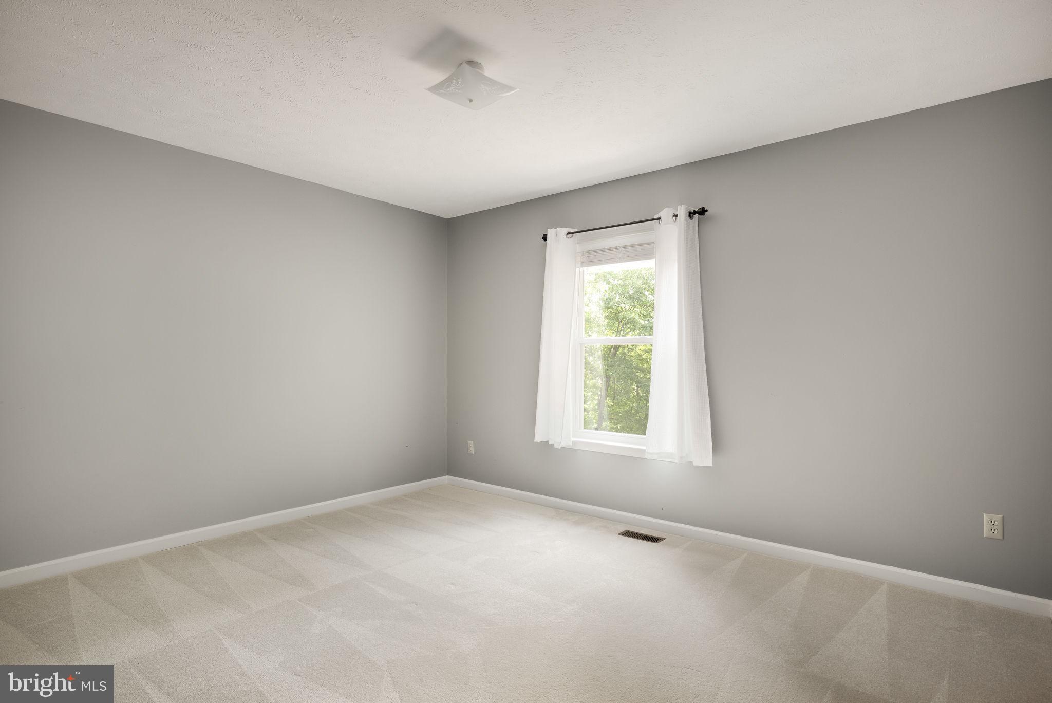 HIGH KNOB - Residential