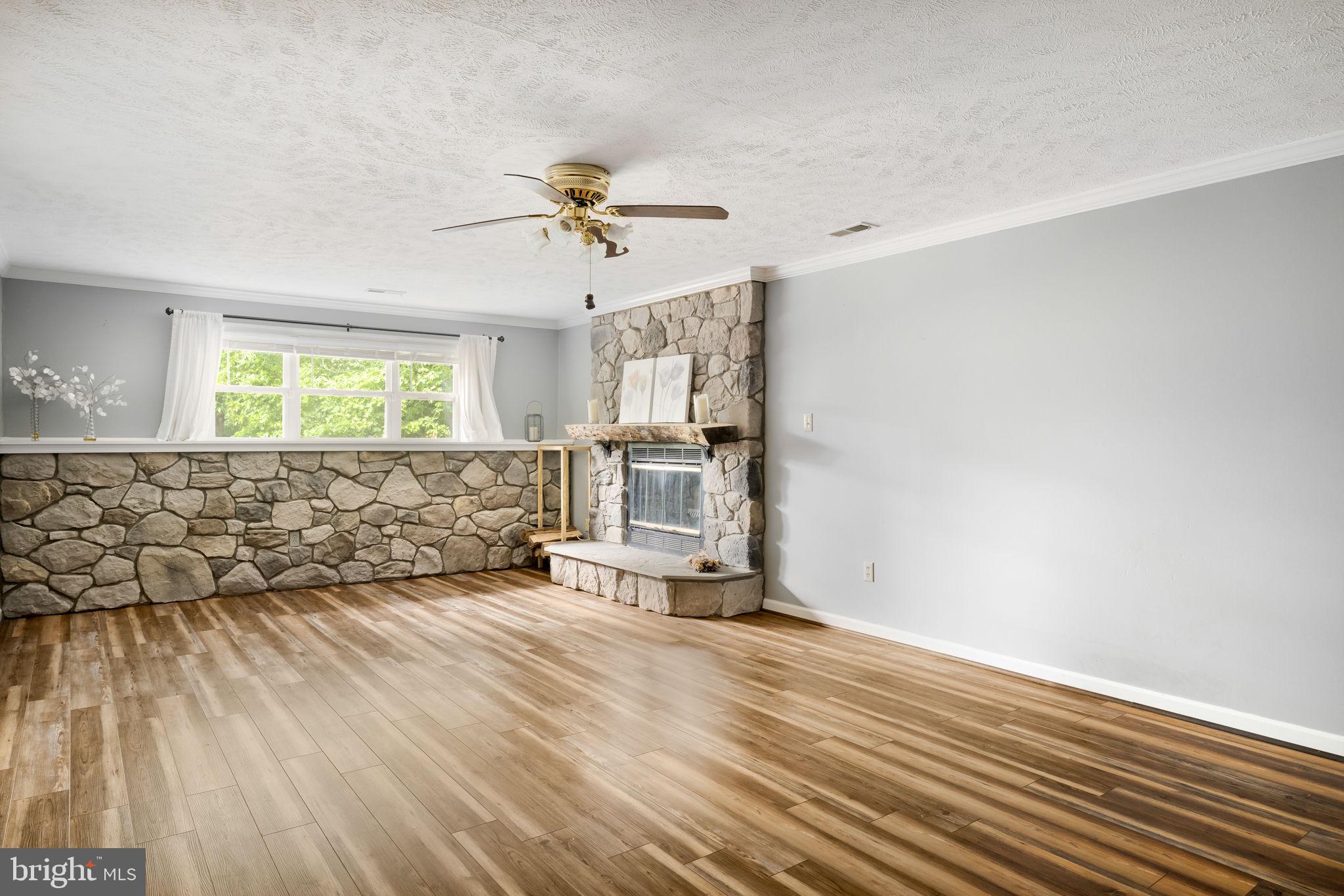 HIGH KNOB - Residential