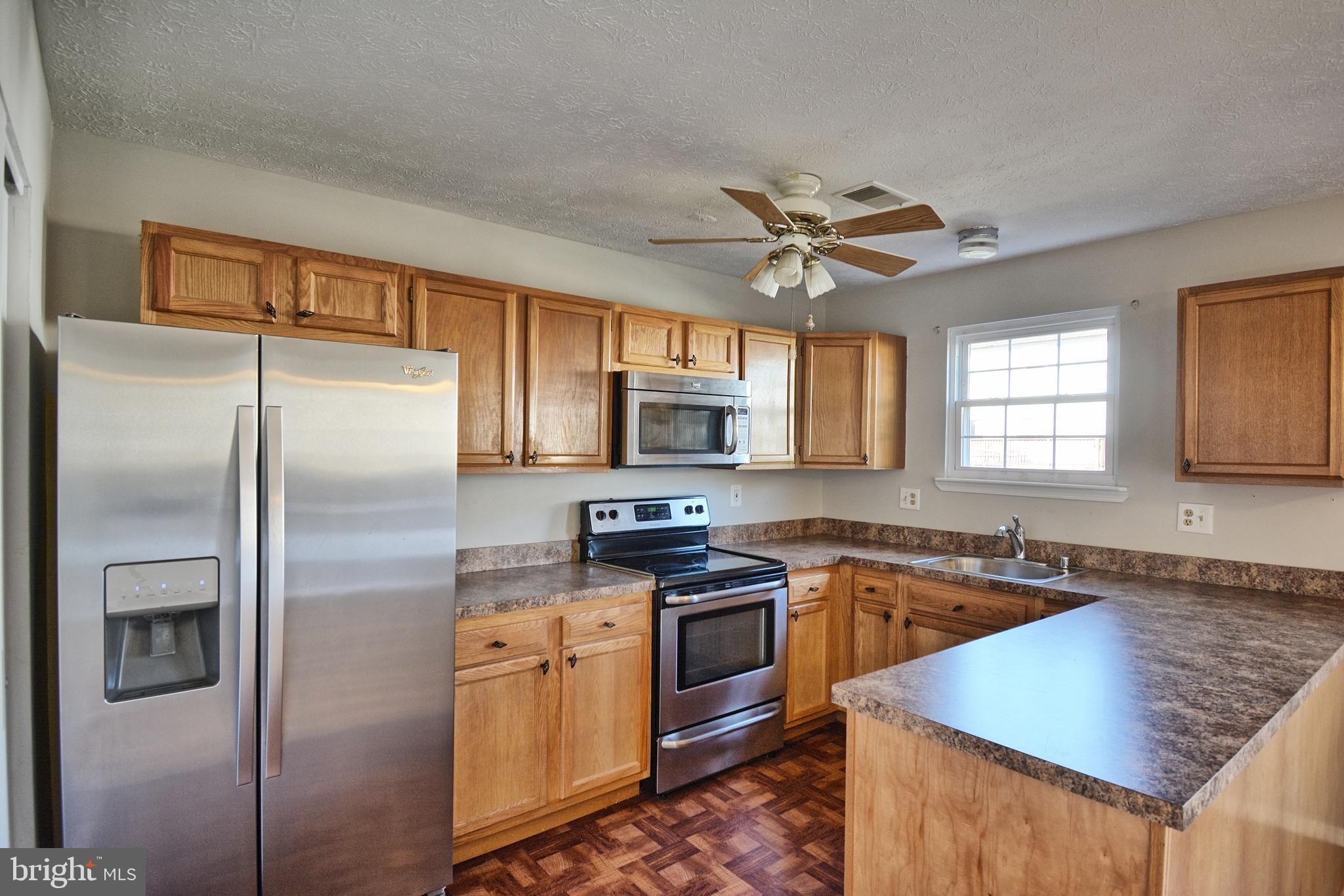 COME SEE THIS NICELY UPDATED PROPERTY WITH A DECK FOR GRILLING OVER LOOKING FENCED IN YARD! STAINLESS STEAL APPLIANCES, FINISHED BASEMENT AND PROPERTY ALLOWS PETS CASE BY CASE! GOOD RENTAL HISTORY IS A MUST! PLEASE APPLY AT LONGANDFOSTER.COM/EVERY PERSON 18 YEARS AND OLDER!