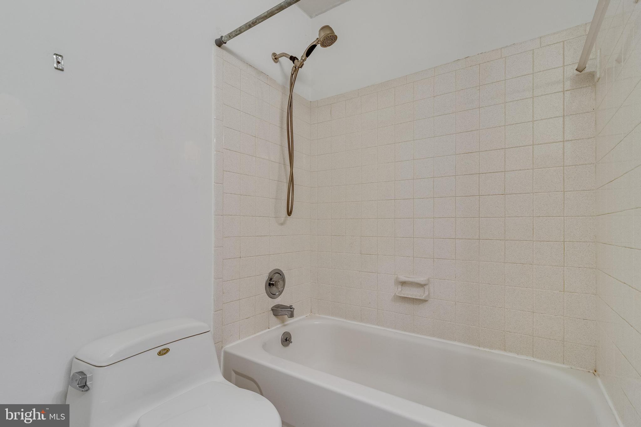 WICOMICO SHORES - Residential