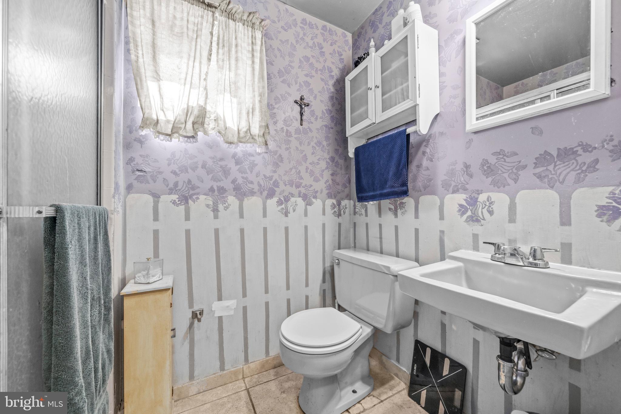 MAPLE RIDGE - Residential