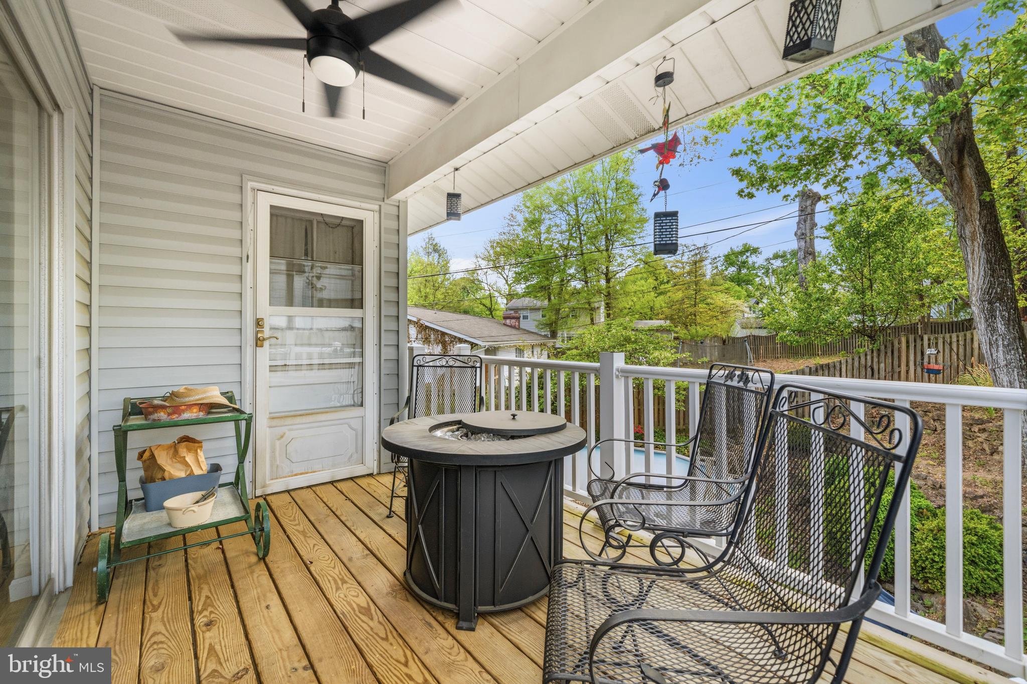 MAPLE RIDGE - Residential