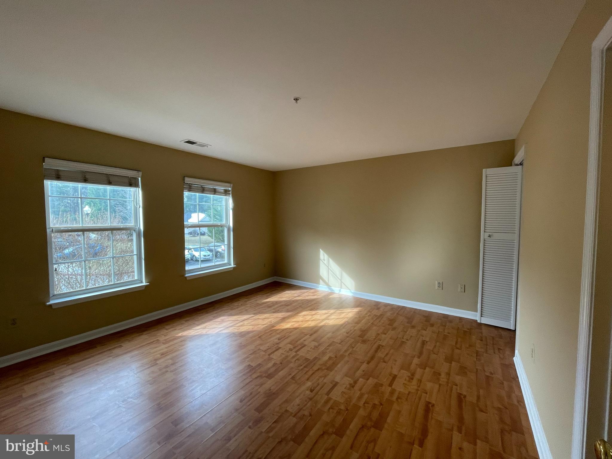 GATEWAY OVERLOOK - Residential Lease