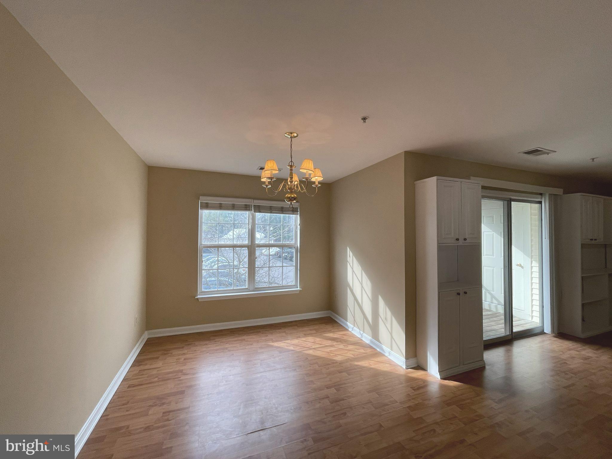 GATEWAY OVERLOOK - Residential Lease