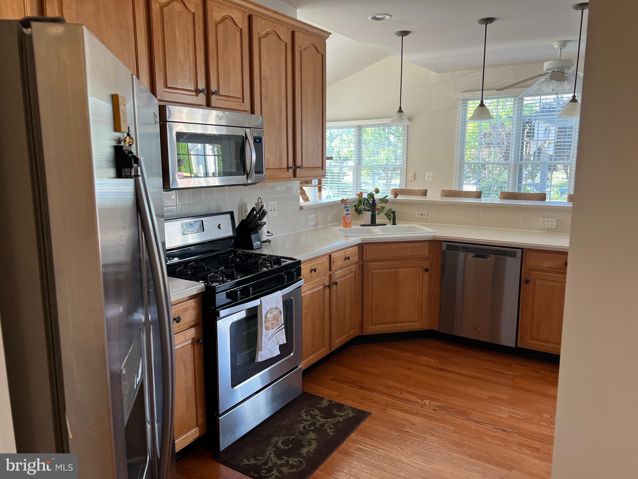 SOUTH RIDING - Residential Lease