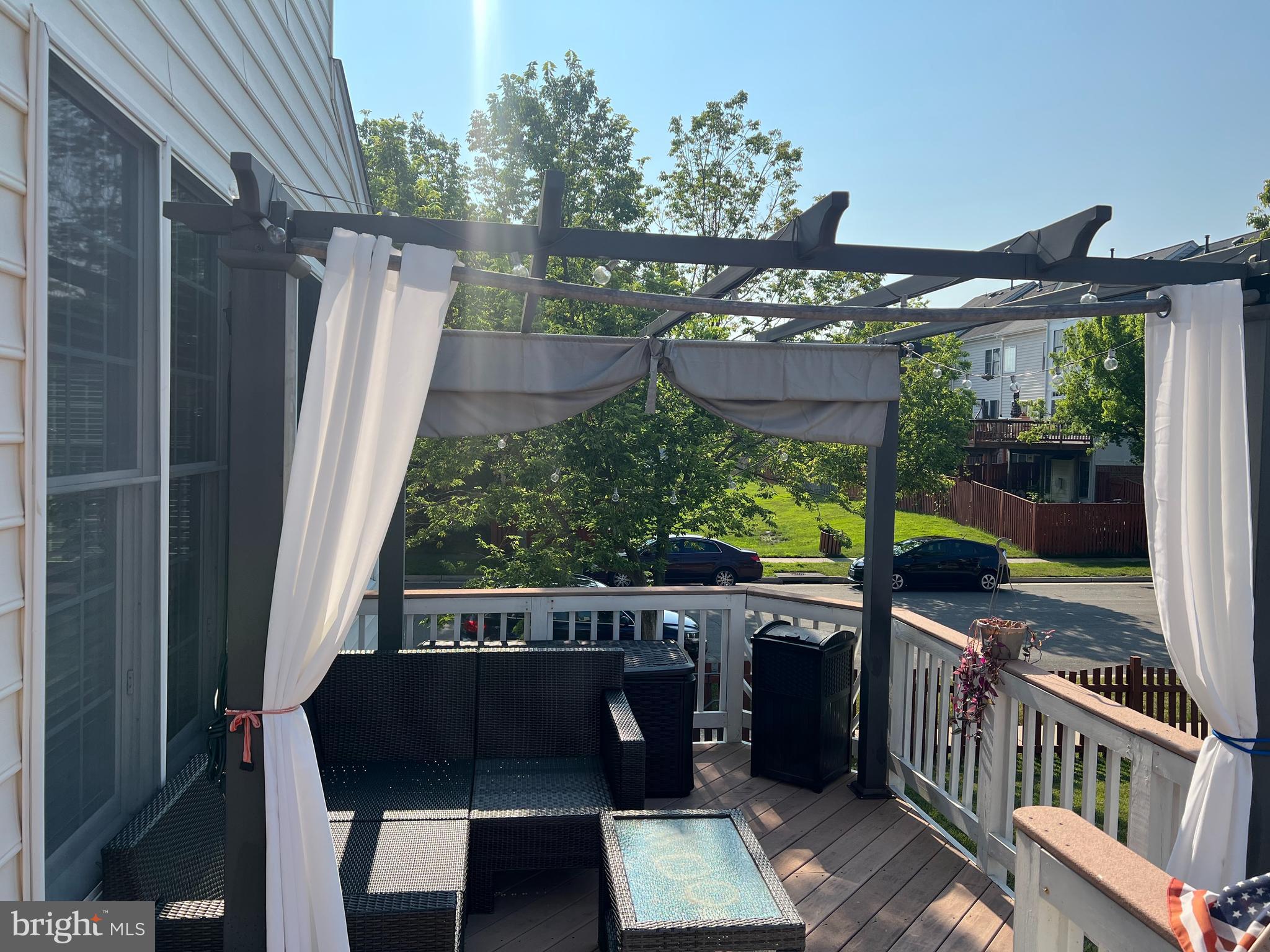 SOUTH RIDING - Residential Lease