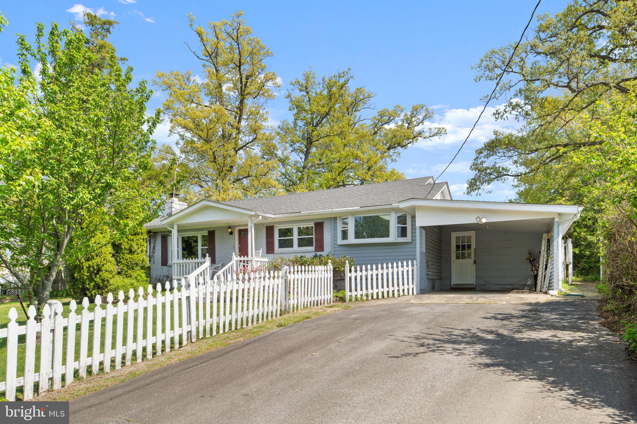 LORFAX HEIGHTS - Residential