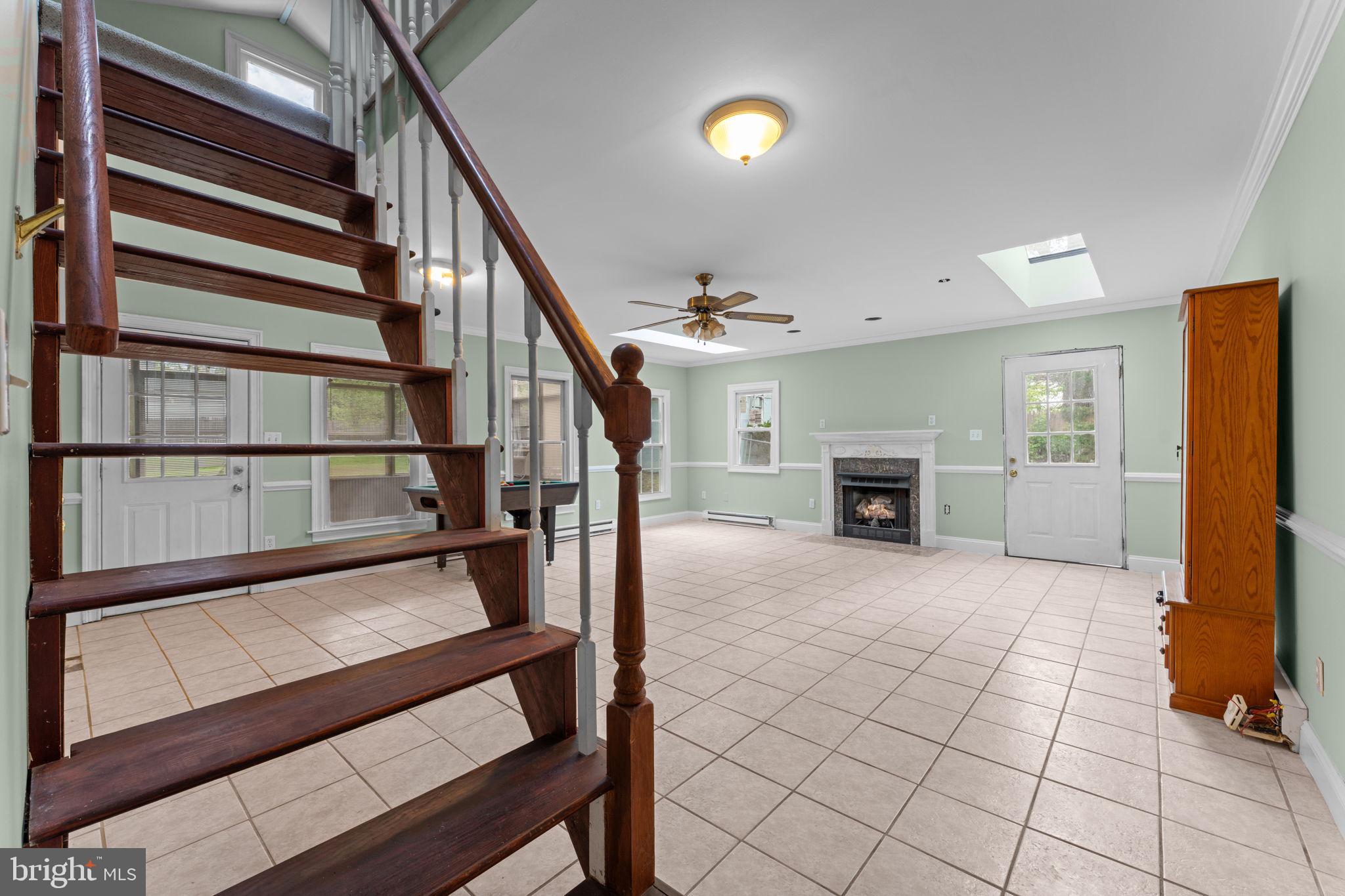 LORFAX HEIGHTS - Residential