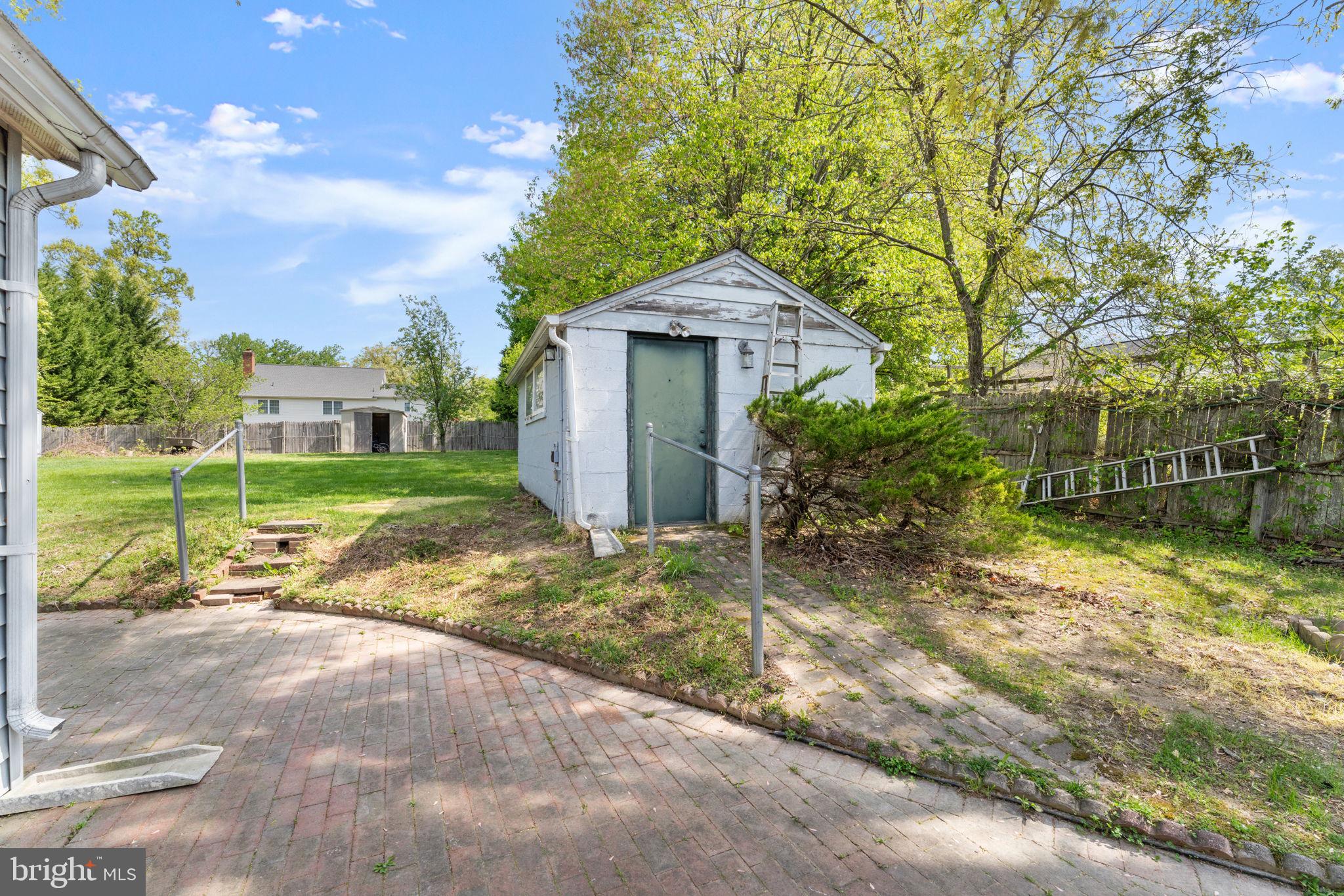 LORFAX HEIGHTS - Residential