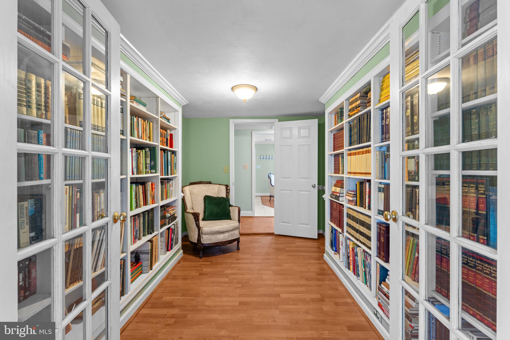 LORFAX HEIGHTS - Residential