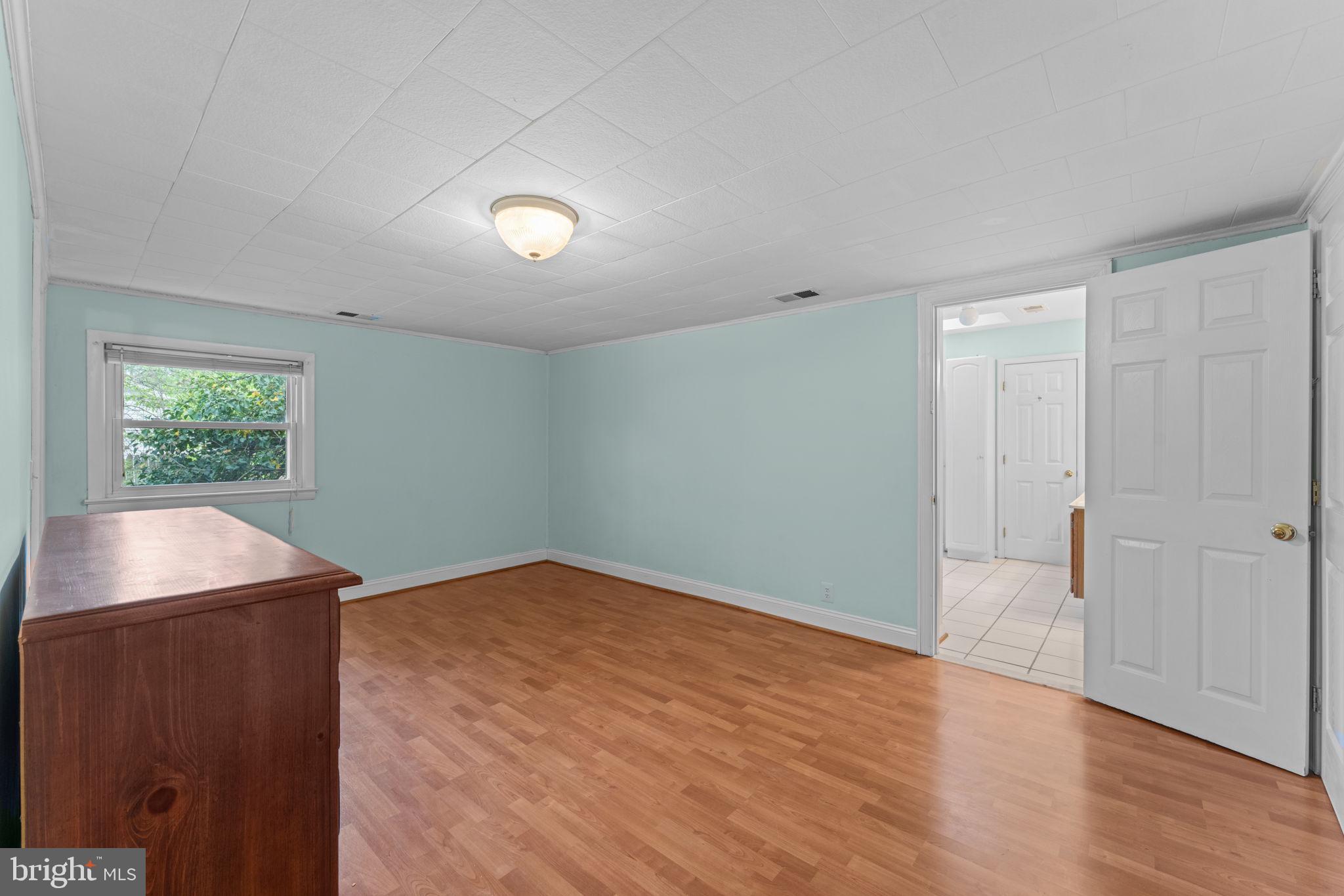 LORFAX HEIGHTS - Residential