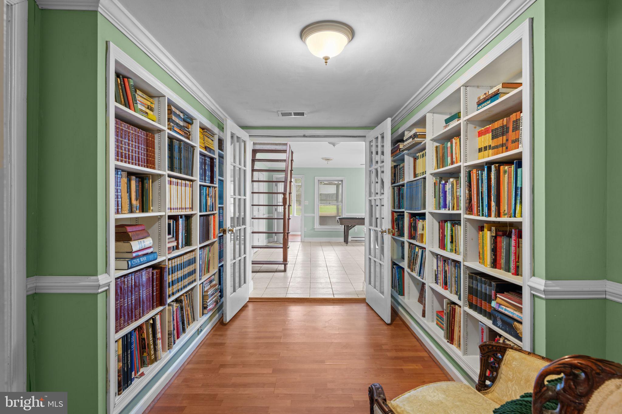 LORFAX HEIGHTS - Residential