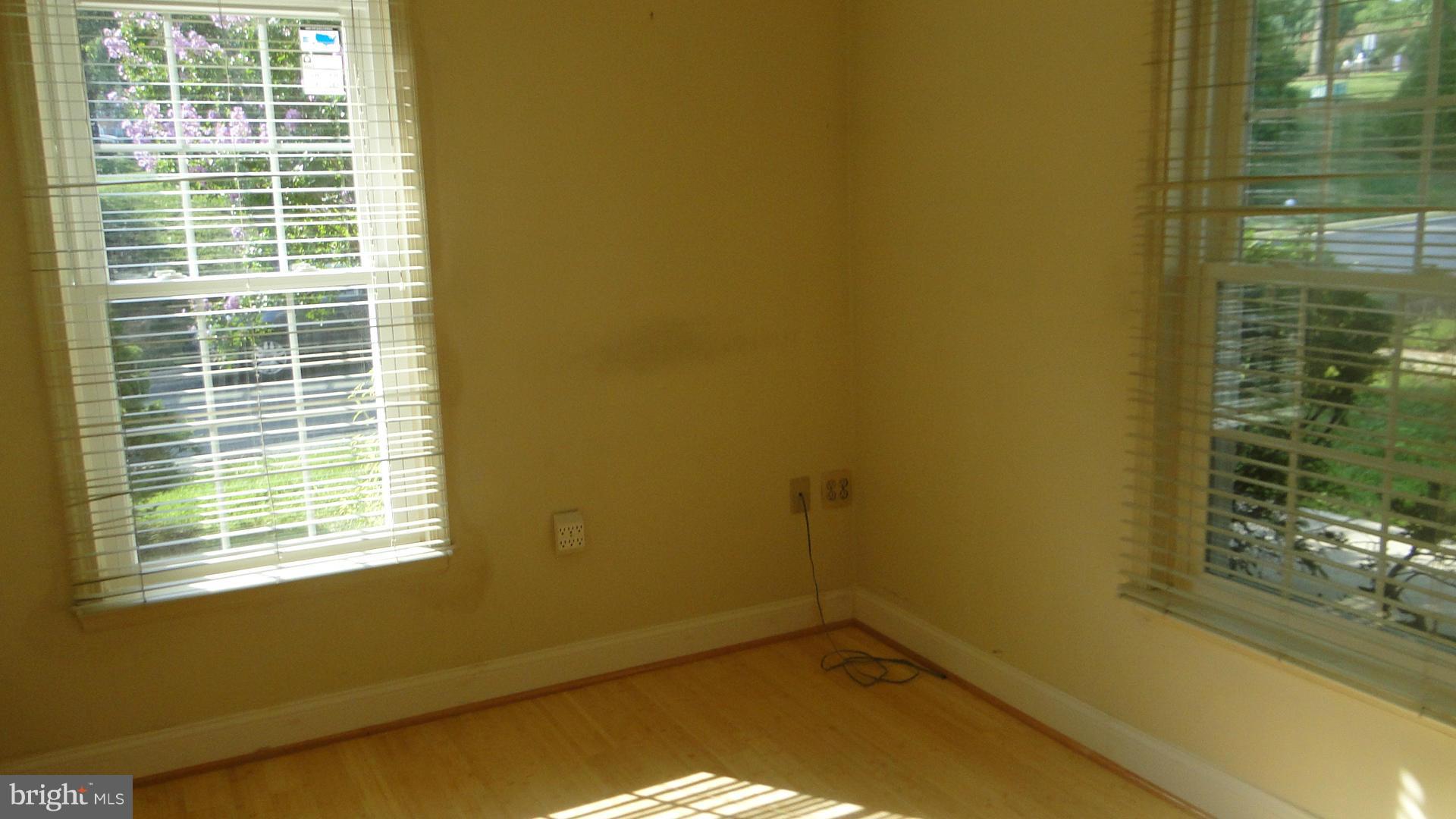 KINGSTOWNE - Residential Lease