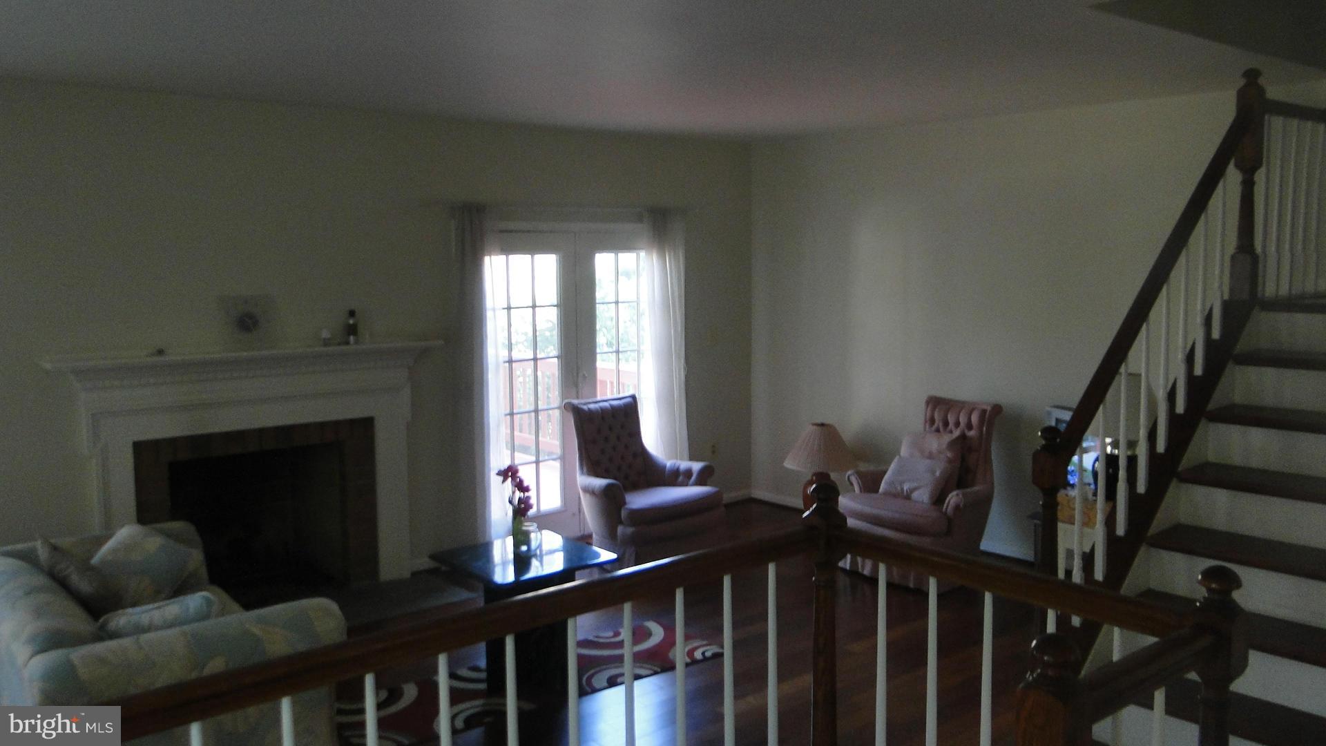 KINGSTOWNE - Residential Lease