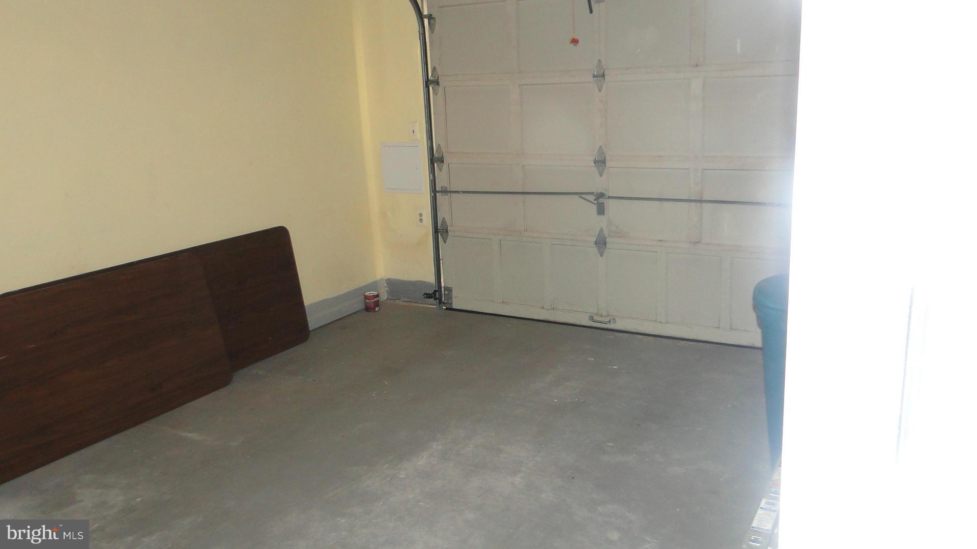 KINGSTOWNE - Residential Lease