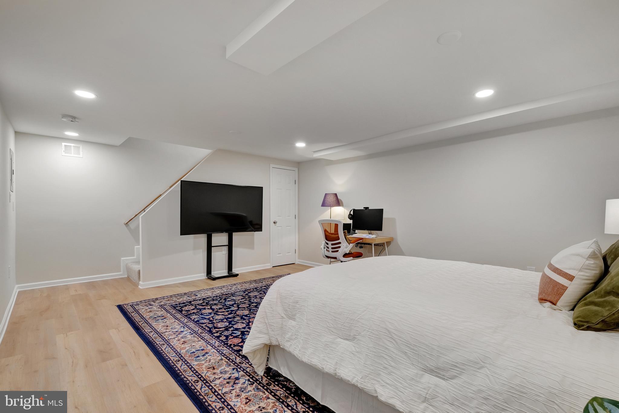 HOLLIN HALL VILLAGE - Residential